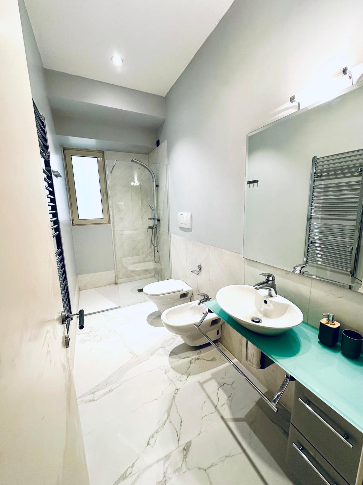Villa Paola City Center , Luxury House In Town Centre Bari Buitenkant foto